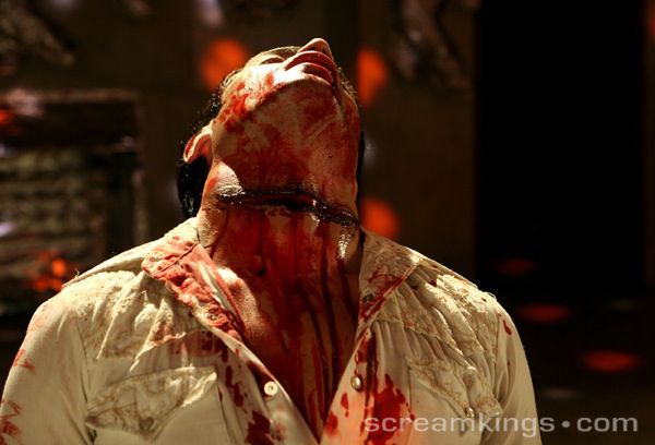 FHM 39 Frat House Massacre French Premiere