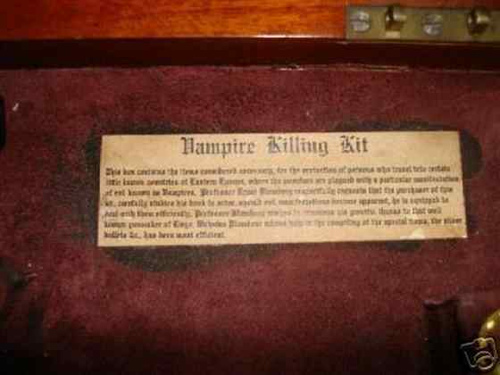 Horror Society: Vampire Kits (22 pics)   www.horrorsociety.com
