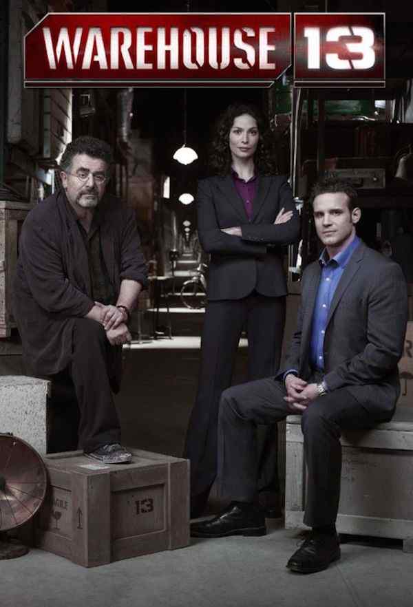 Horror Society: Horror Sales: Dark Shadows, Warehouse 13, and Haunted Collector   www.horrorsociety.com