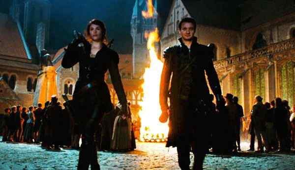 Horror Society: Hansel & Gretel: Witch Hunters (2013) Review   www.horrorsociety.com