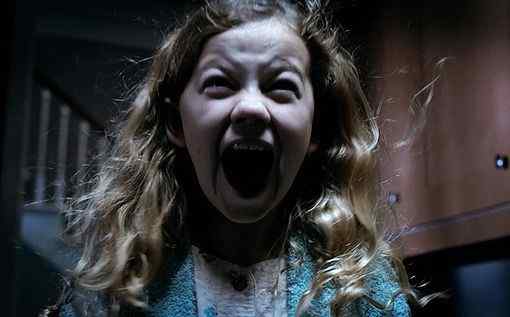 Horror Society: Mama (2013) Review   www.horrorsociety.com